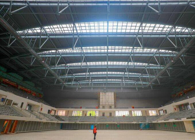 重庆长江大学体育场采光工程 PC豪运国际板